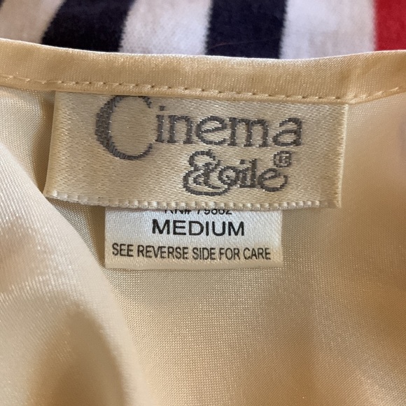 Vintage 90s Ivory White Mesh Floral Lace Crochet Scoop Neck Sleeveless Tank Top - Picture 16 of 16